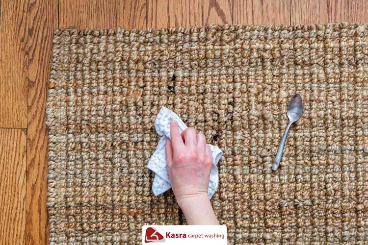 مراحل شستشوی فرش کنفی